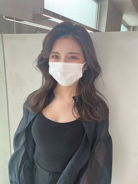 ガリカ 博多(Gallica) くびれレイヤーヘア×艶感グレージュカラー