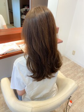 マーリャヘアー(mallia hair) 仕事で派手にできない人おすすめベージュ