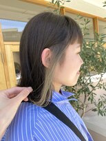 モカヘアー(mocha hair)&nbsp;ボブ/イヤリングカラーグレージュ/ワンポイントブリーチ