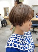ショートボブパーマ20代30代40代イヤリングカラー大人可愛い