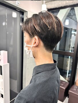 エンディアリング 東銀座(Endearing) 東銀座/アッシュ/ブラック/カルマパーマ/ベリーショート