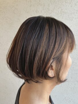 カーサ(Casa by JLB) 【CASA.maika】ハイライト×ショートボブ