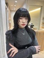 ジル(JiLL.)&nbsp;美髪ブラックロングウルフカット【広島/本通】