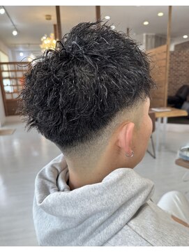 サロンドクオリア(Salon de Qualia) フェードスタイル/ツイストパーマ/メンズパーマ/S