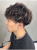 メッシュハイライトスパイラルパーマツイストパーマツーブロック