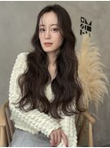 大人フェミニンなロングウェーブ