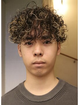 ヘアカロン 熊本本店(Hair CALON) メンズパーマハイライトプードルパーマ熊本下通