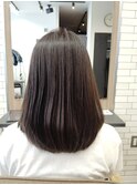 ミディアムストレートスタイル