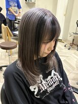 エル(EL by green)&nbsp;ミディアムレイヤー×ホワイトシルバーポイントカラー