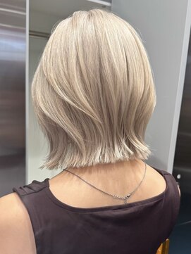 サンクマーケット 渋谷(cinq MARKET) 渋谷ダブルカラータッセルボブホワイトブロンドカラー金髪韓国