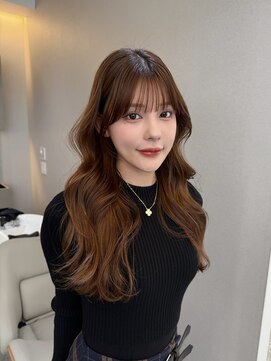 コア 表参道(COA) ゆる巻きセミロング