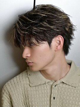 ルーシー 名古屋栄(LUCEY) センターパートニュアンスパーマフェザーパーマ波巻きパーマ