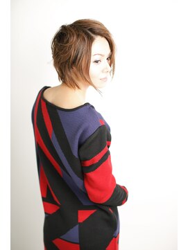 オーバーキャプテンネイキッド(OVER CAPTAIN NAKED) スタイリッシュ★クール立体ショート