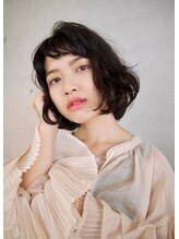 フラッシュ ヘアーアンドスキン(Flash hair&skin) フェミニンボブ