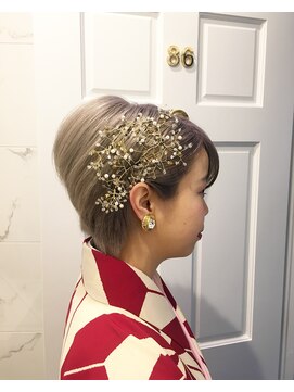 レイドバック(LAID BACK) 【代官山 LAID BACK】袴と卒業式ヘア☆