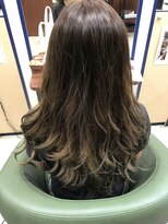 リル 住之江(LiL')&nbsp;透明感ある大人パールカラー