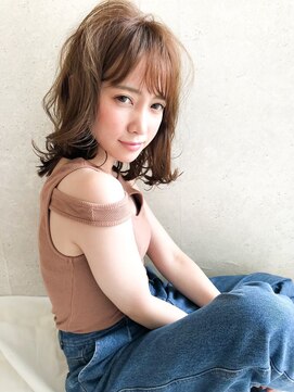 アメリ 新宿(Ameri) Ameri キャラメルベージュ×ゆるふわウェーブ【新宿】