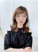 韓流華流セミロングスタイル外はね