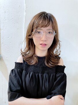 カゼ ダイカンヤマ Kaze DAIKANYAMA 韓流華流セミロングスタイル外はね