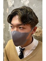 アカ(ACA)&nbsp;ツイストスパイラルパーマ波巻きパーマ波巻スパイラル札幌大通