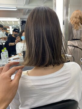 イキ 表参道(iki omotesando) モード/無造作ウェーブ/大人ガーリー[表参道駅]