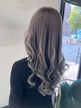 レヴェリー(REVERIE) プルエクステでローライト