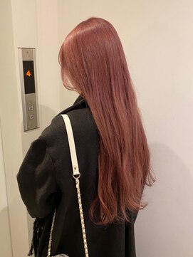 イト(ito) 【 ito ／ 梅田 】淡めピンク×ロング