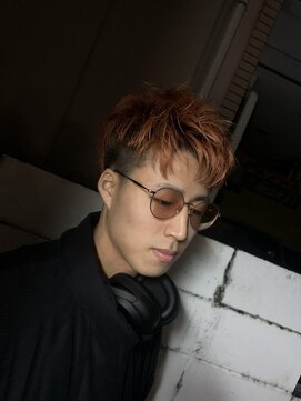 ヘアーメイク フィール ルア(FEEL Lua) オレンジ×ストリート