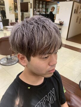 ヘアースペースブルーム ヒーロー 園田店(HAIR SPACE BLOOM hero) メンズハイトーン