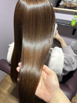 ビーセブン(B7)の写真/エリア初トリートメント[silmere pro］導入≪酸性ストレート×厳選トリートメント≫で指通りなめらかな質感