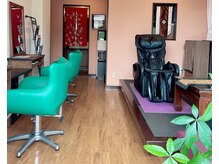 ヘアモード 美結(hair-mode)の雰囲気（個室もあり、小さいお子様連れでもご利用頂けます。）