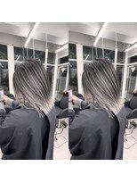 ラヴェ(LAWE.)&nbsp;シルバー系ブリーチ