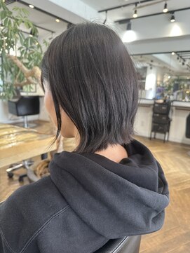 ファイブシーン アオヤマ(5SCENE AOYAMA) 切りっぱなしボブミニボブパーマくびれボブ外ハネボブブリーチ