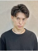 男のかきあげショートナチュラルパーマで大人感UP