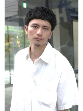 ブークル(boucle) オン眉 カーリーヘア メンズ くるくるパーマ