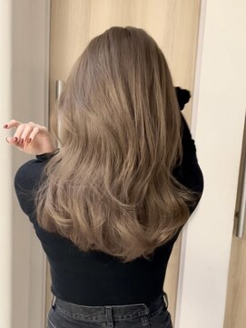 ウェイズトウキョウ 新宿店(Ways TOKYO) 明るめくすみベージュ×レイヤーカット