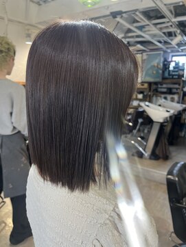 ロア インターナショナル 新宿店(LoA International) 透けるハイライト