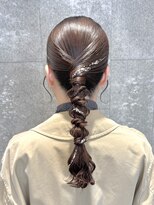 ピークアブー 原宿ハラカド(PEEK-A-BOO) ヘアセット 結婚式ヘア お呼ばれヘア タイトヘア ローポニー