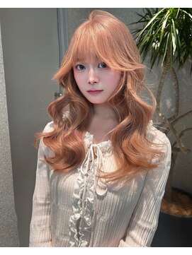 天神美容室 ブリーチ／レイヤーカット／ハイトーン