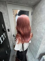 ワンズクロエ 原宿店(ONE's Chloe)&nbsp;くびれヘアアプリコットオレンジハイライトカラーブルーカラー