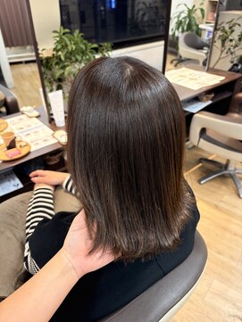 ライフメイクシベル 東林間(Life make siblles) 赤み消し  アッシュベージュ