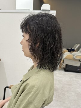 グニー(gunii) ミディアムパーマ