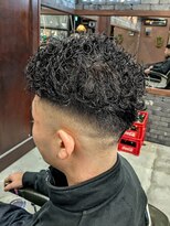フォーコーナーズカットショップスリーセント 栄(FourCornersCutShop 3/cent)&nbsp;【極道パーマ】