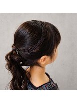 グレースドットエヌ(grace.N)&nbsp;キッズポニー×カチューシャ三つ編み
