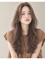 エルムバイエント(elm by emt)&nbsp;ロングレイヤー/ブラウン/センターパート/くびれ巻きパーマ