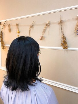 スミィ(Smy) 外はねミディ