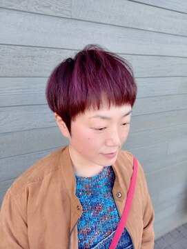 エヌオービー(N.O.B) 春色ピンクブロッサムベリーショート