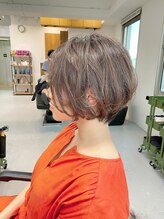 【VIEはくせ毛のカットも得意です】１人１人持っているクセを活かし、扱いやすいスタイルをご提案します☆