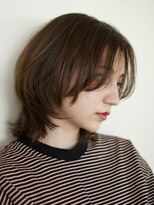 ピズム(PISM) Aラインボブウルフ/ペールベージュ/マッシュウルフ/ルーズヘア