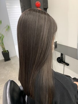 ココ 本八幡(KOKO) ★デザインカラー/レイヤーカット/ウェットヘアオリーブベージュ